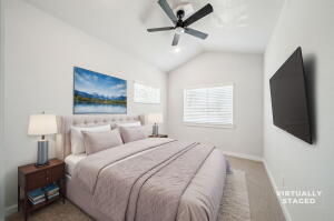 811 N Date Avenue Property Photo 11