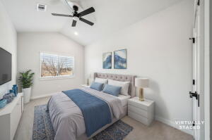 811 N Date Avenue Property Photo 12