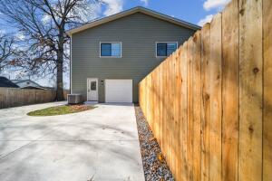811 N Date Avenue Property Photo 15