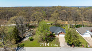 2114 Colby Lane Property Photo 8