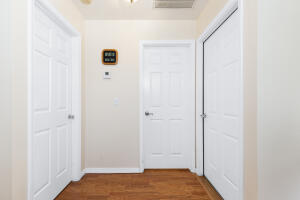 2114 Colby Lane Property Photo 32