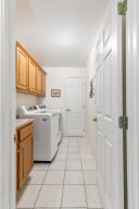 2114 Colby Lane Property Photo 52