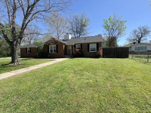 718 N Elm Street Property Photo