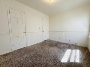718 N Elm Street Property Photo 10