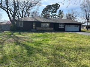 218 Leawood Drive Property Photo 1