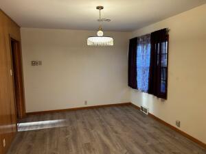 218 Leawood Drive Property Photo 4