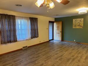 218 Leawood Drive Property Photo 5
