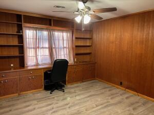 218 Leawood Drive Property Photo 15