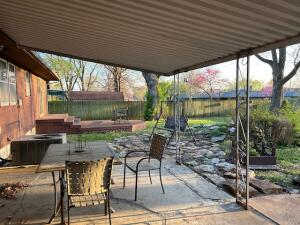 218 Leawood Drive Property Photo 25