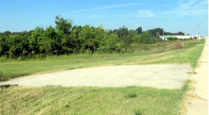 2159 Us-59 Property Photo 3