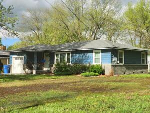 1905 E Sw E Property Photo