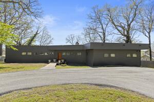 62945 E 316 Road Property Photo