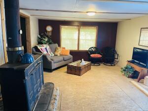 26400 Pin Oak Circle Property Photo 6