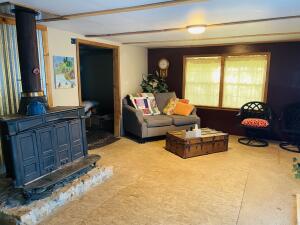 26400 Pin Oak Circle Property Photo 7
