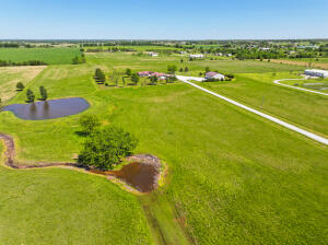 22550 S 560 Road Road Property Photo
