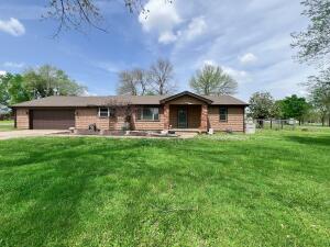 53004 E 110 Road Property Photo
