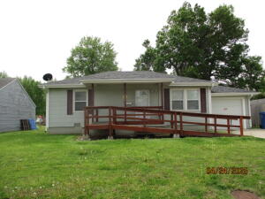 521 Peoria Street Property Photo