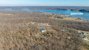 62400 E 220 Road Property Photo 16