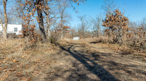 62400 E 220 Road Property Photo 20