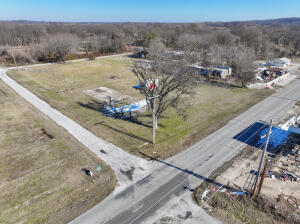Broadway Property Photo 2
