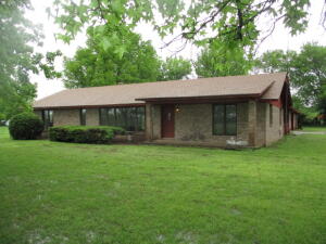 21889 S 520 Road Property Photo 2