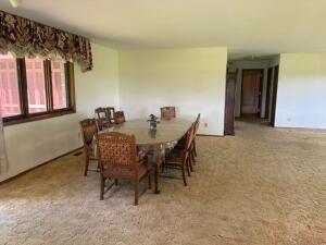 21889 S 520 Road Property Photo 11