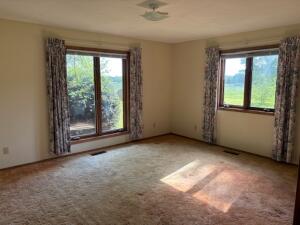 21889 S 520 Road Property Photo 18