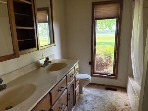 21889 S 520 Road Property Photo 19