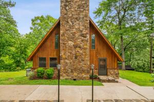 205 Woods Drive Property Photo 1