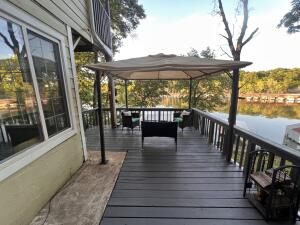 372 Lake Front Avenue Property Photo 35