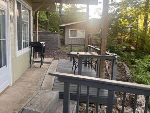 372 Lake Front Avenue Property Photo 38