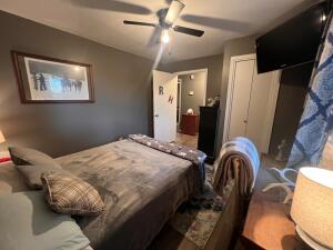 372 Lake Front Avenue Property Photo 52