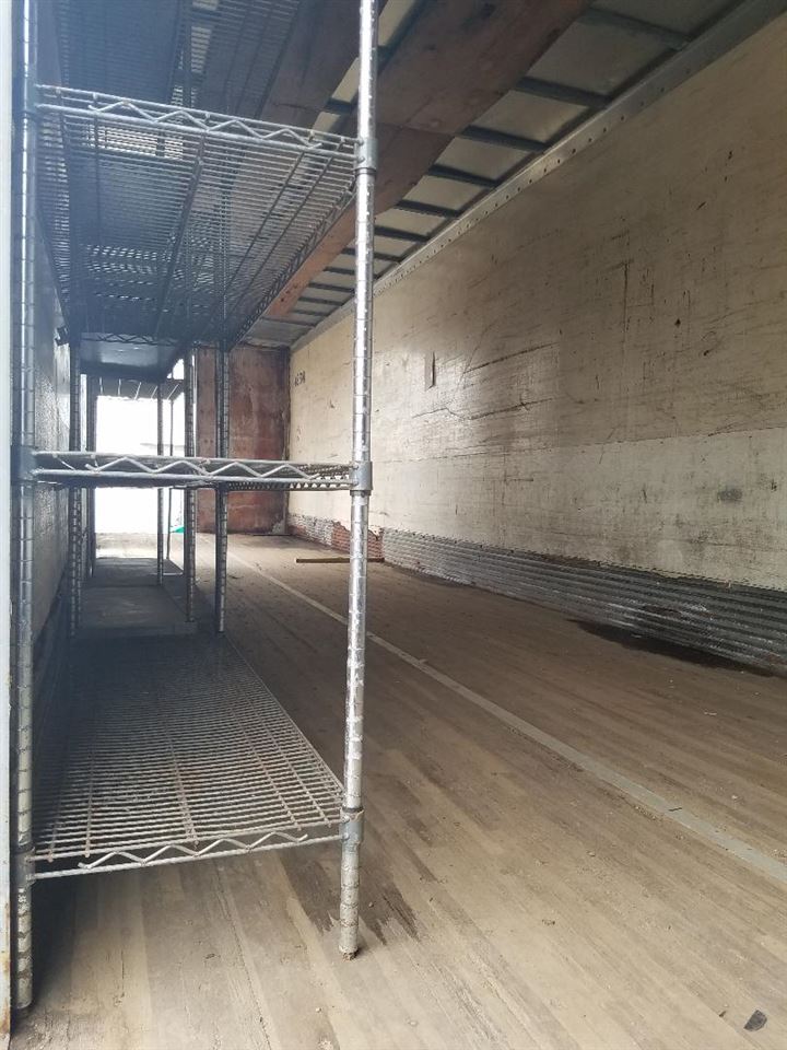 516 Mammoth Road Property Photo 1