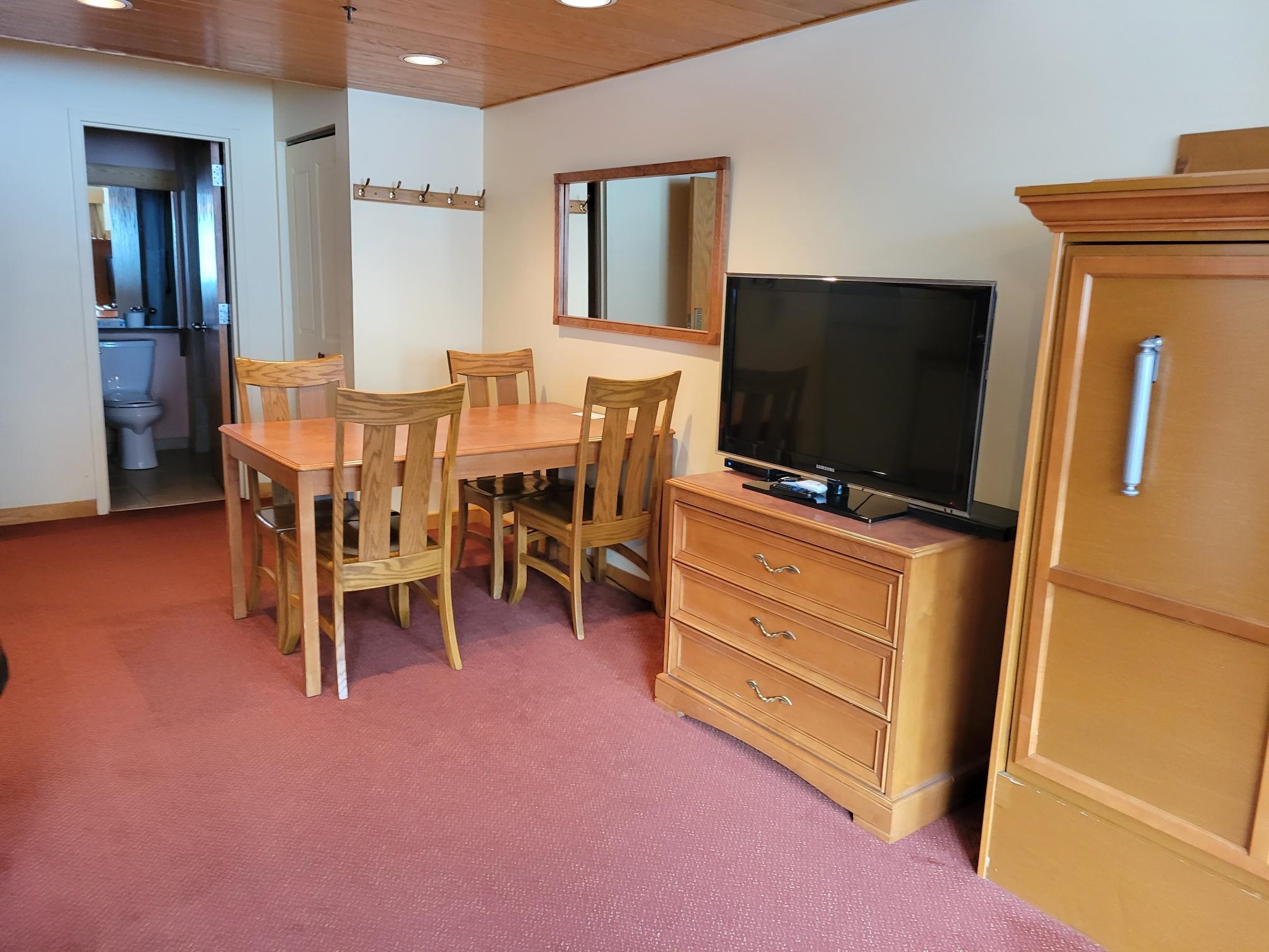 90 Loon Mountain Road Property Photo 4
