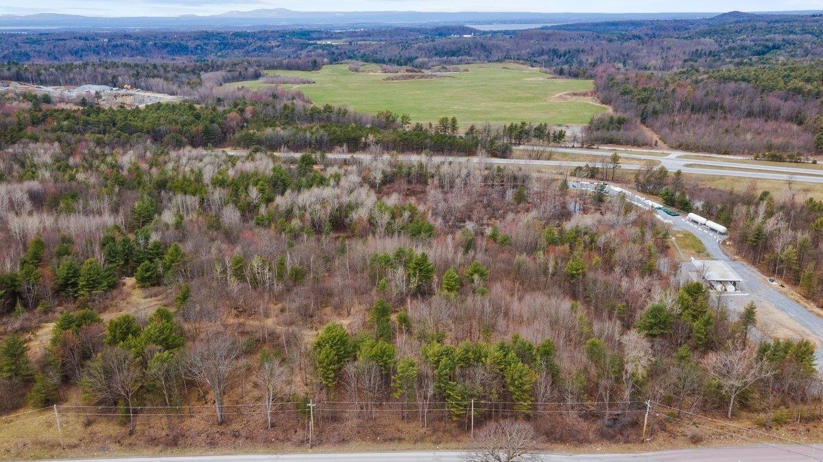 000 Route 7 South Property Photo 3