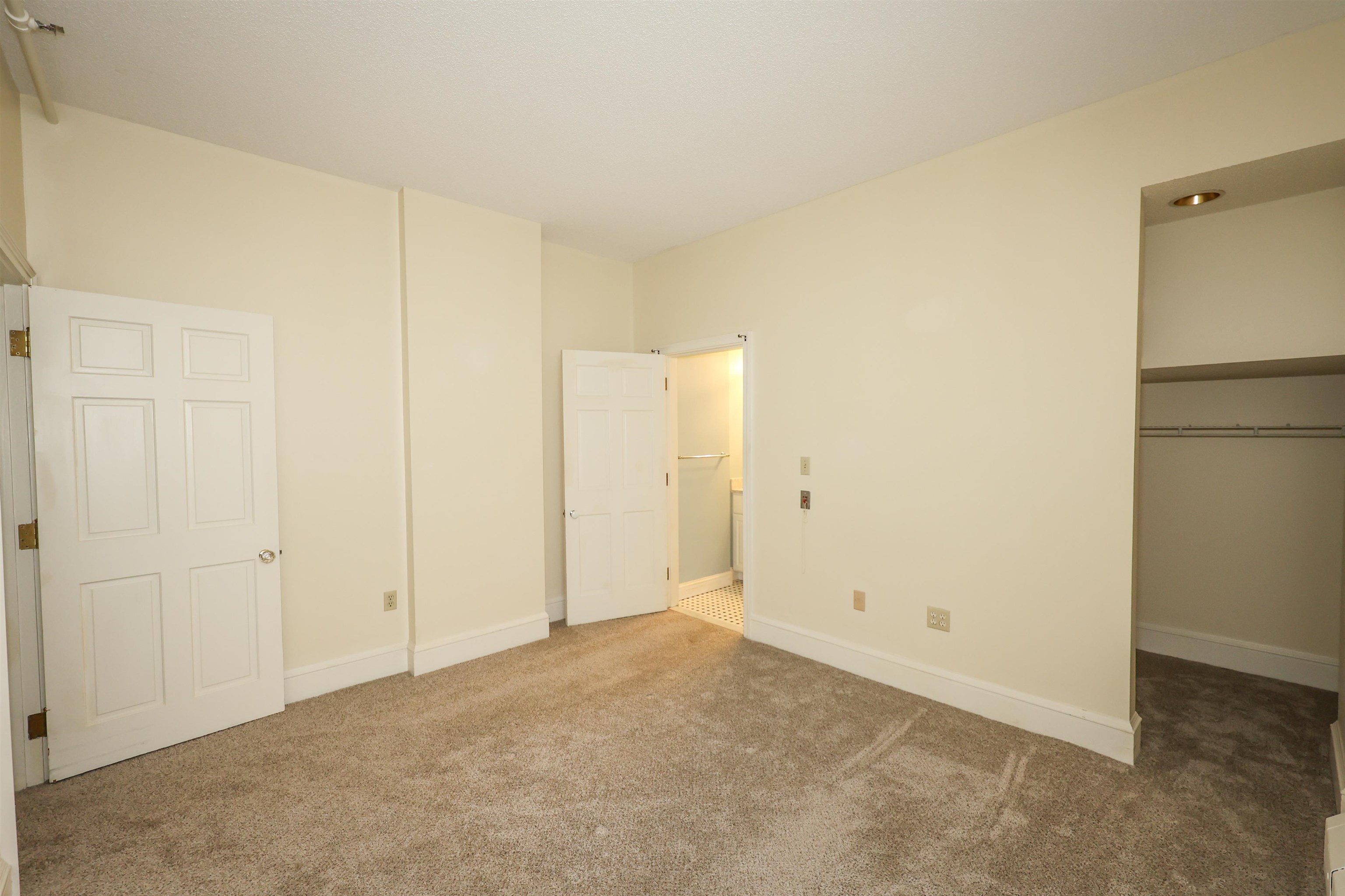 227 Pleasant Street Property Photo 25