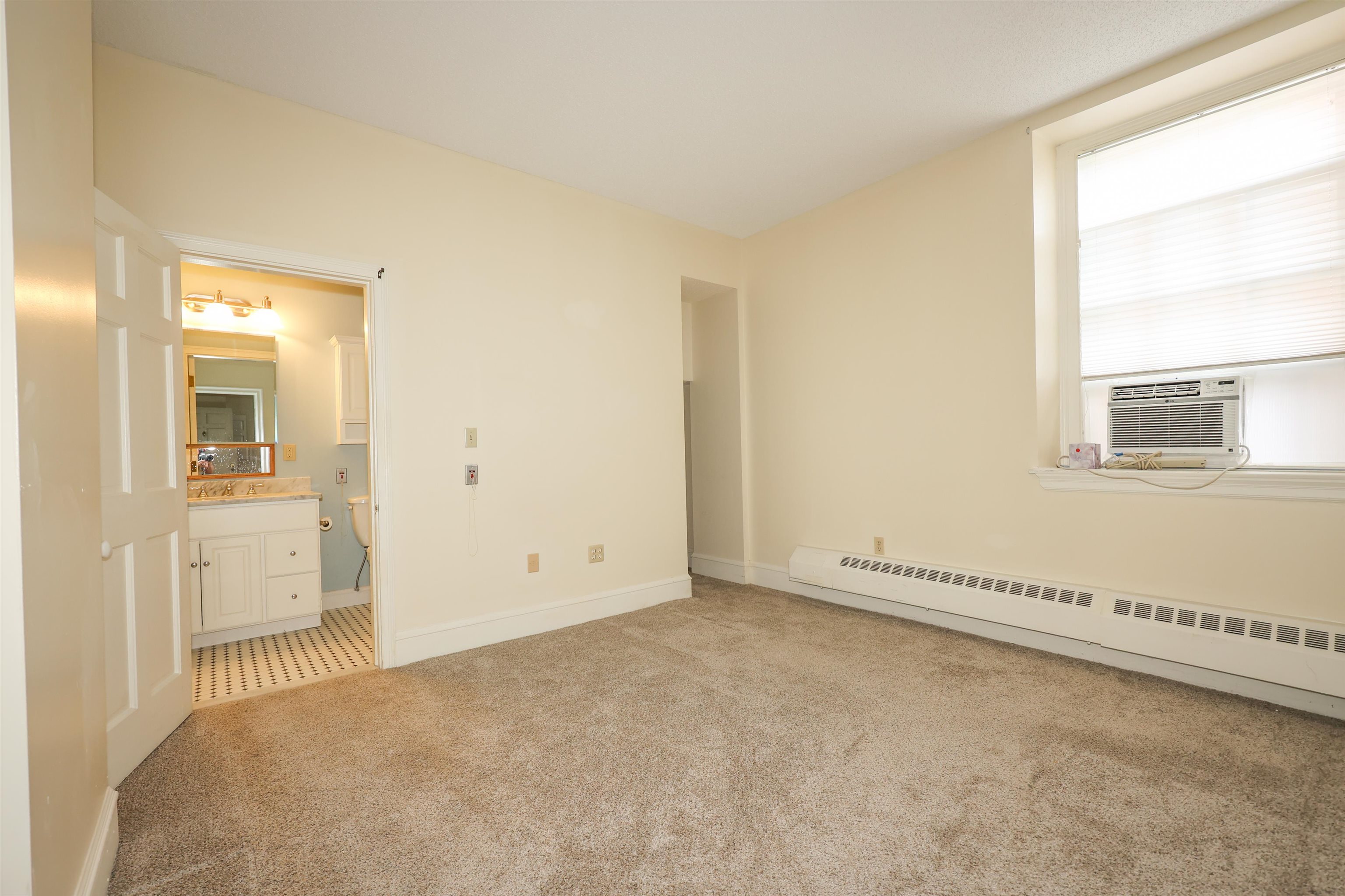 227 Pleasant Street Property Photo 27