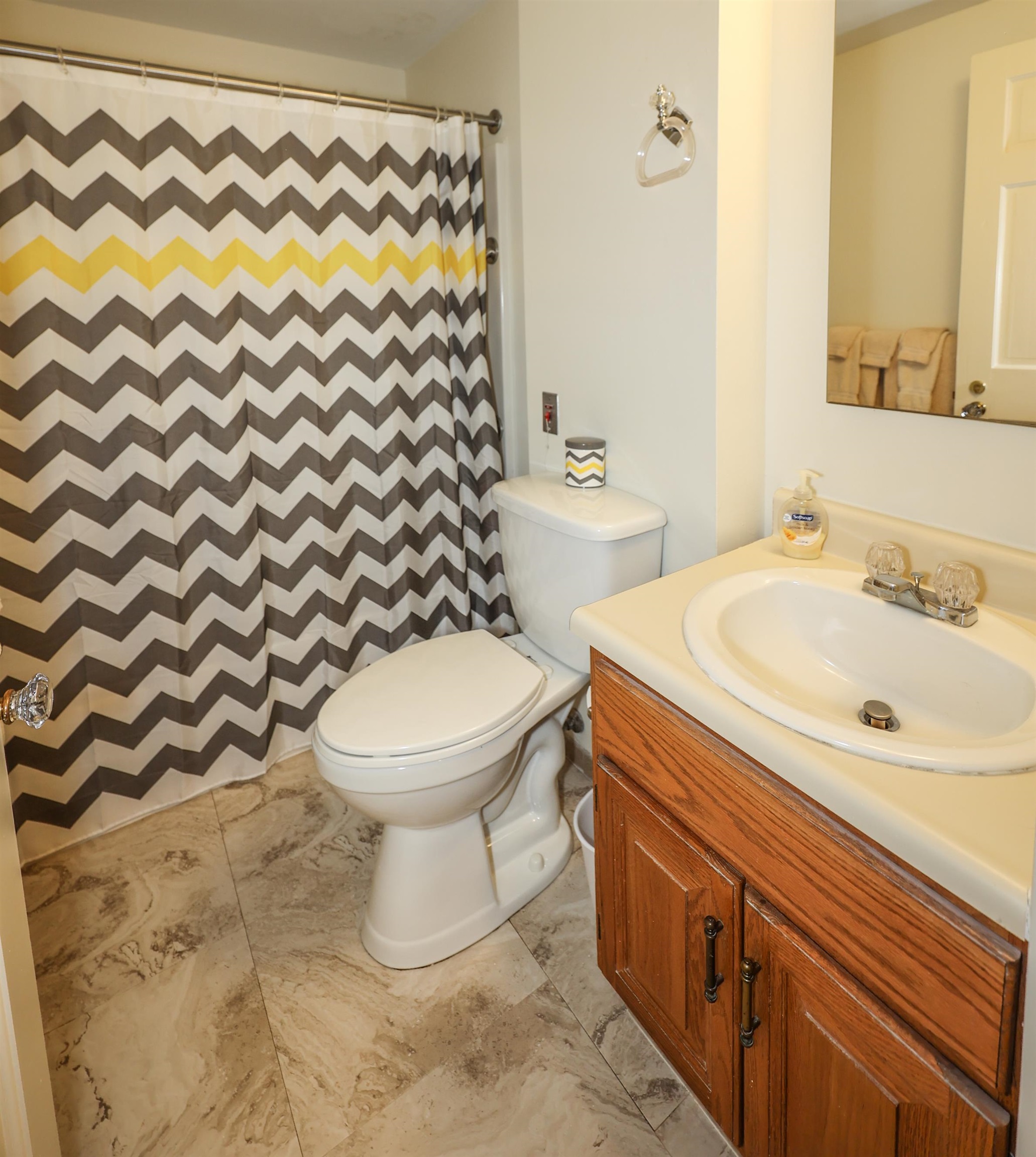 227 Pleasant Street Property Photo 25