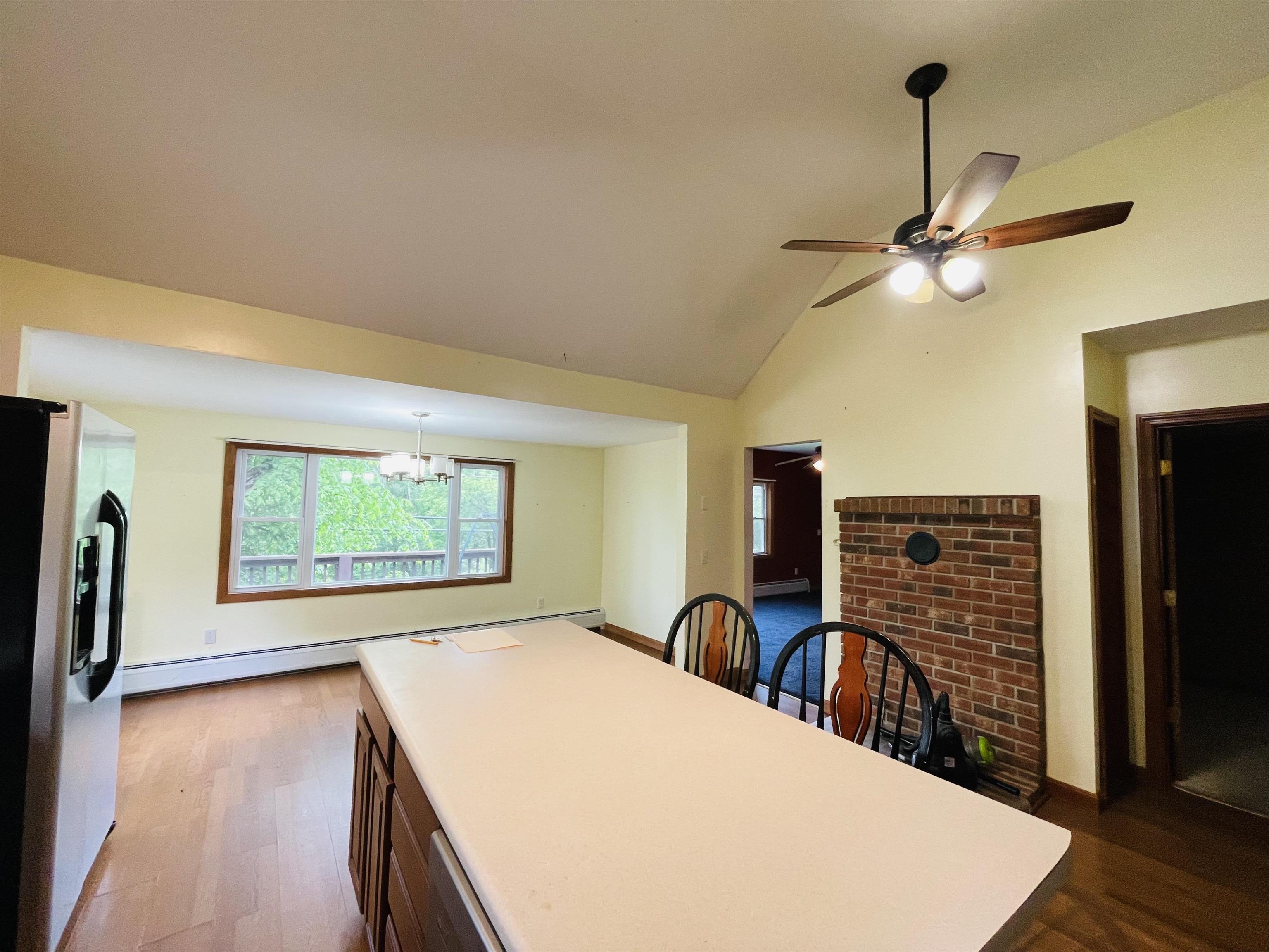 146 S Main Street Property Photo 8