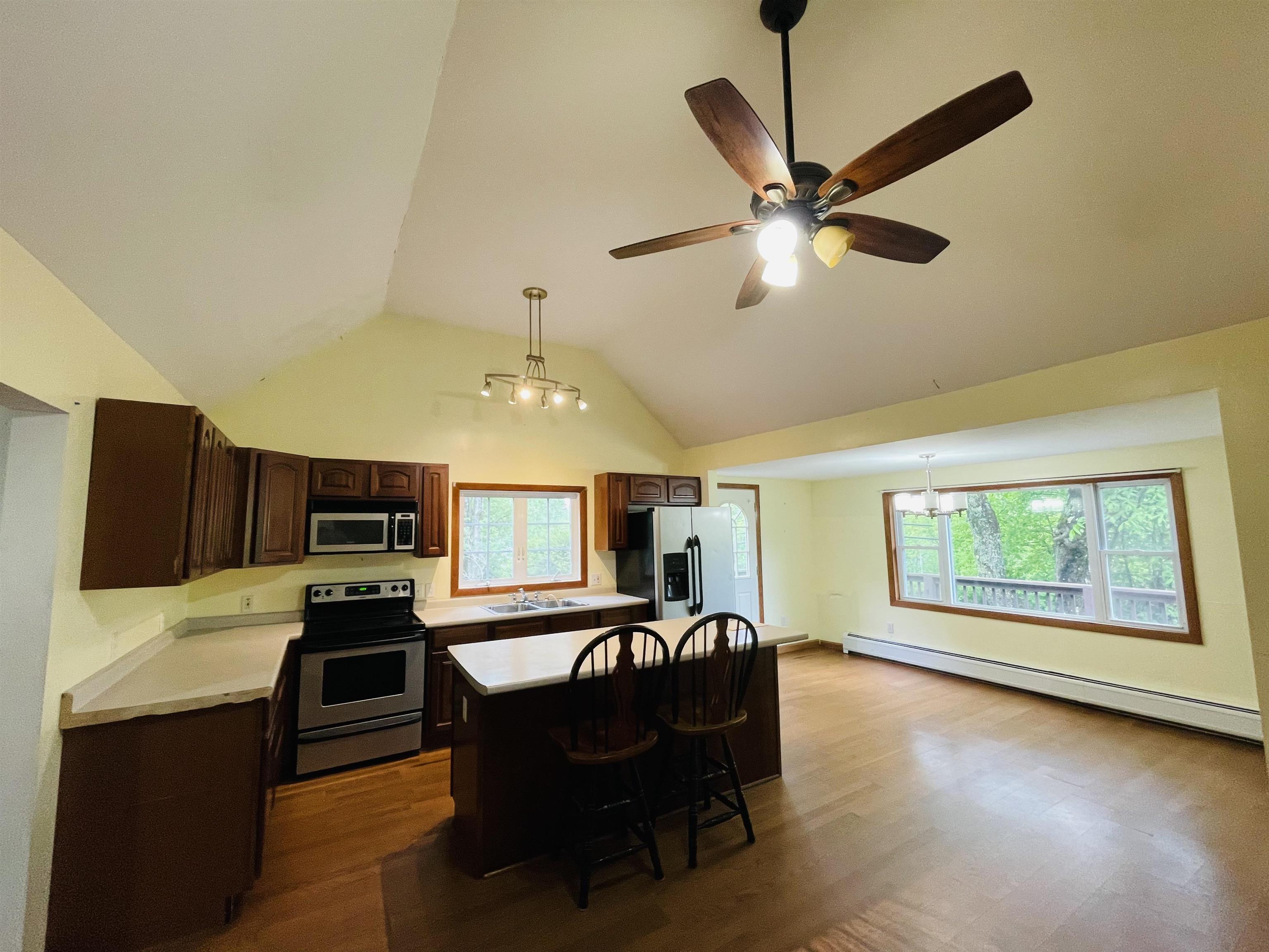 146 S Main Street Property Photo 12
