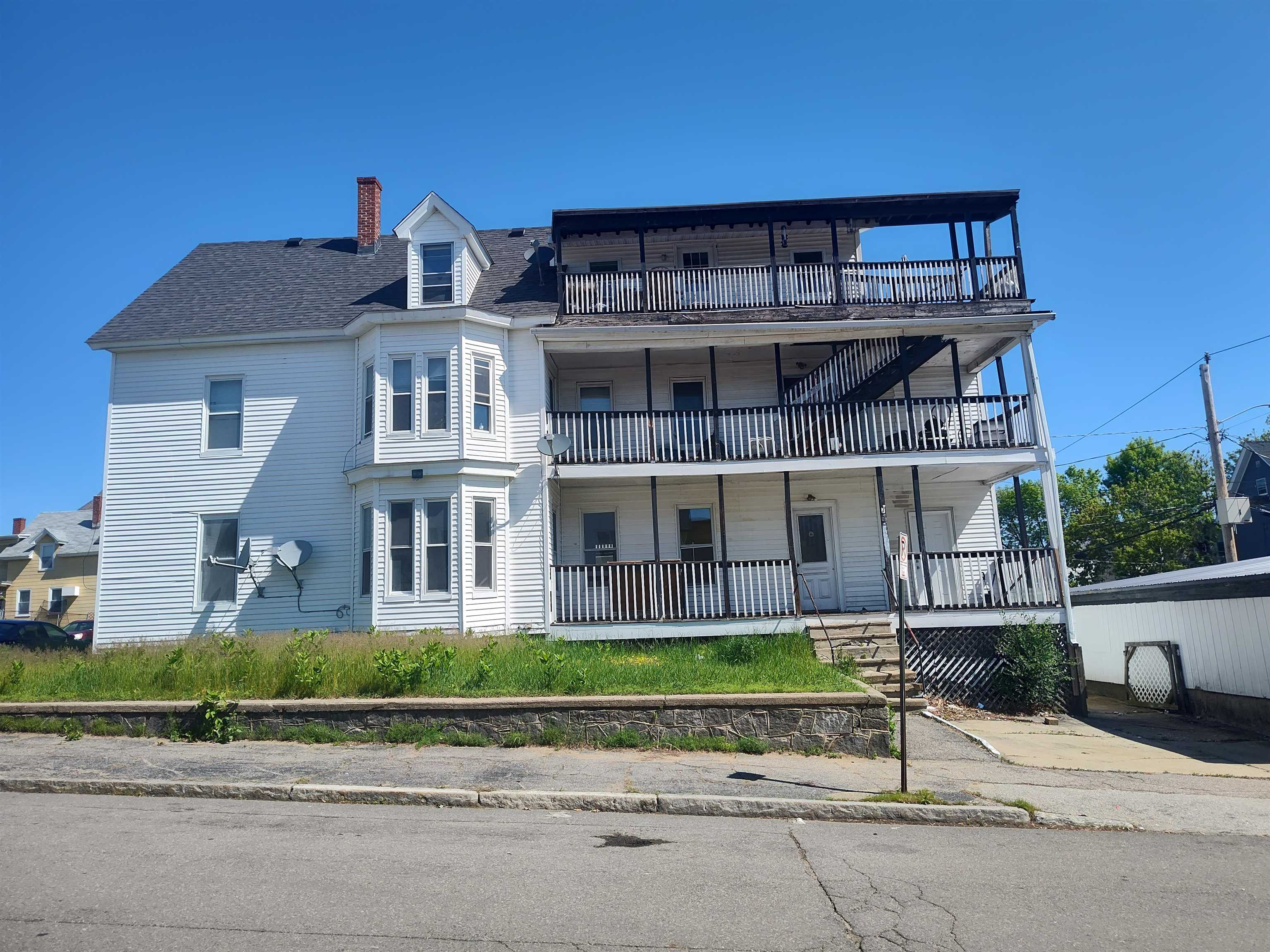 183 Cartier Street Property Photo 1