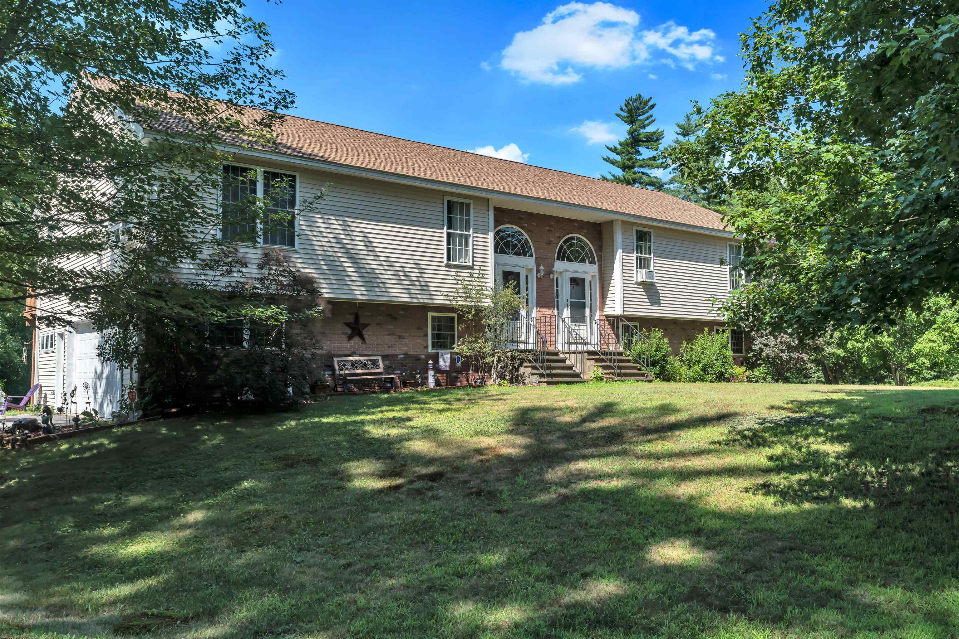 350 Old Rochester Road Property Photo 1