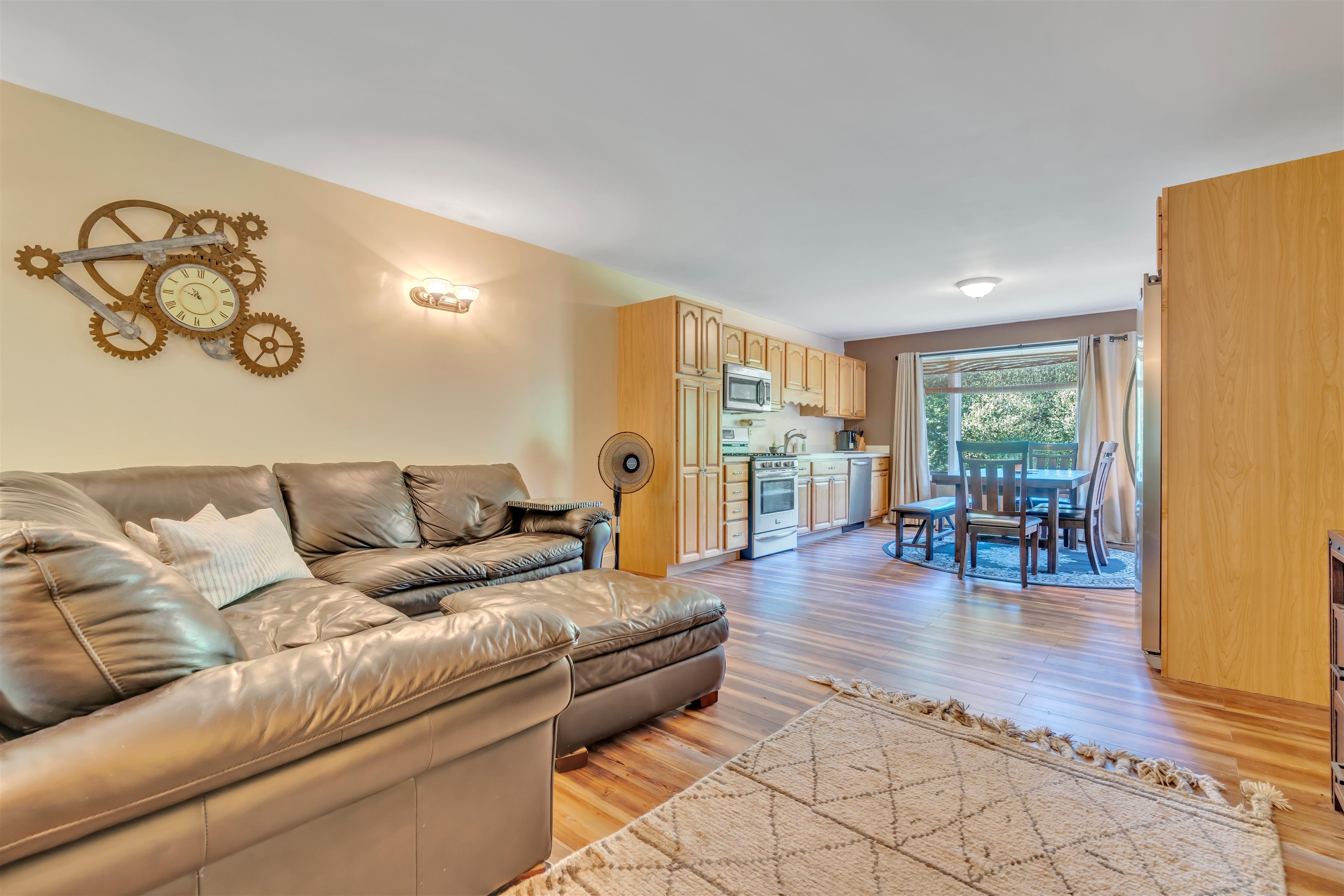 350 Old Rochester Road Property Photo 2