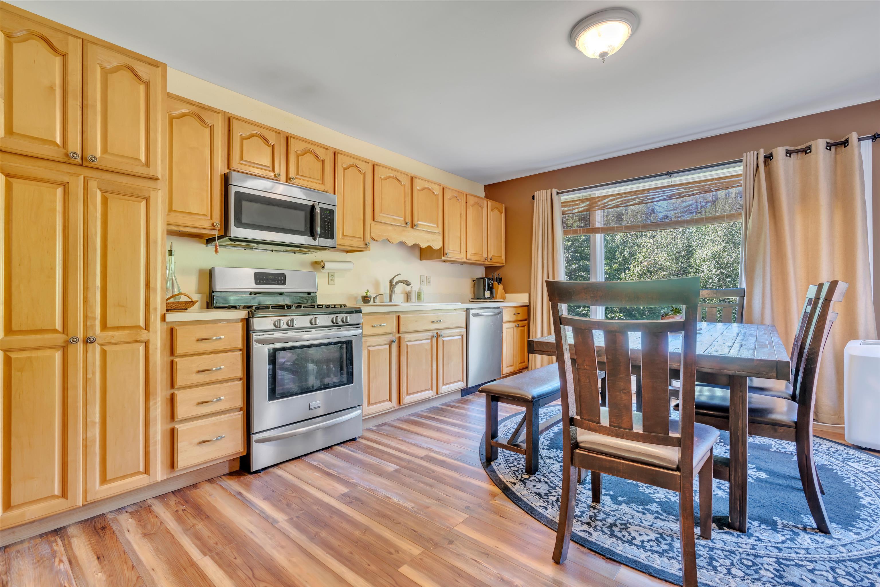 350 Old Rochester Road Property Photo 4