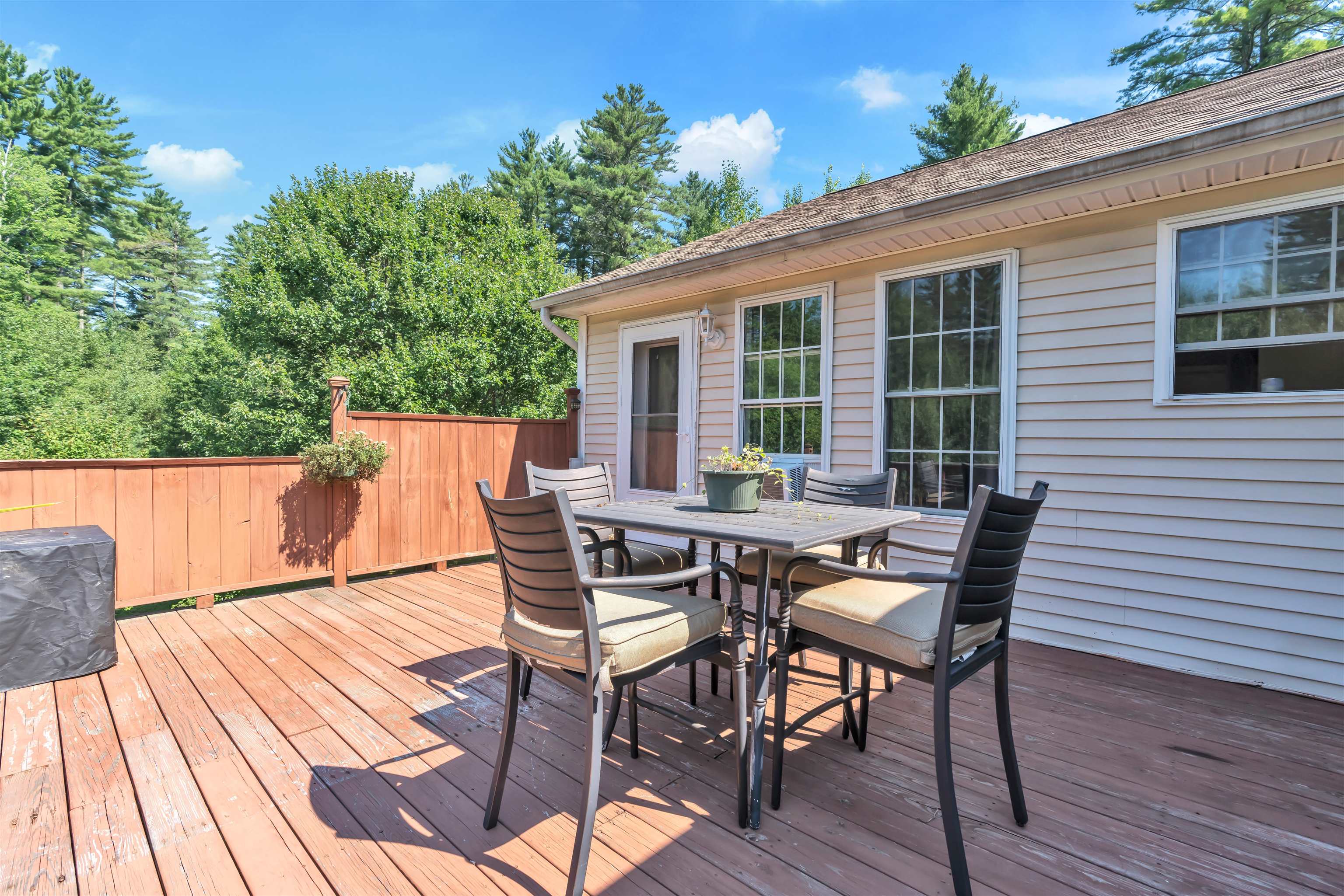 350 Old Rochester Road Property Photo 14