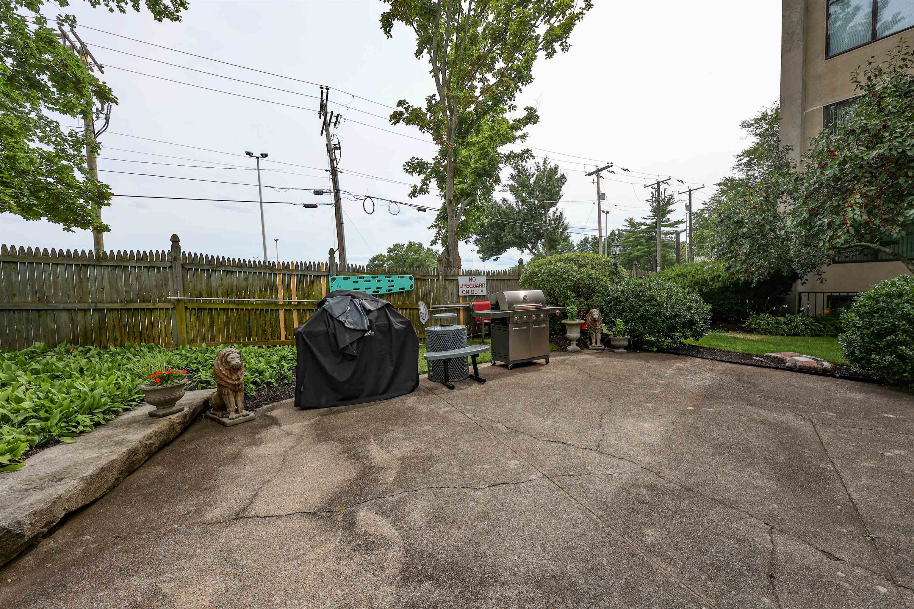 55 River Road Property Photo 8