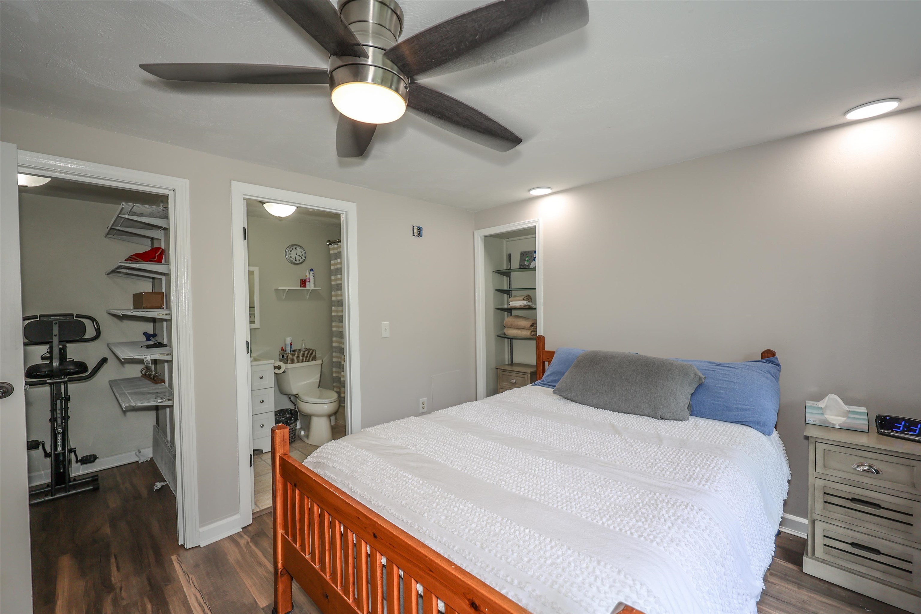 55 River Road Property Photo 11