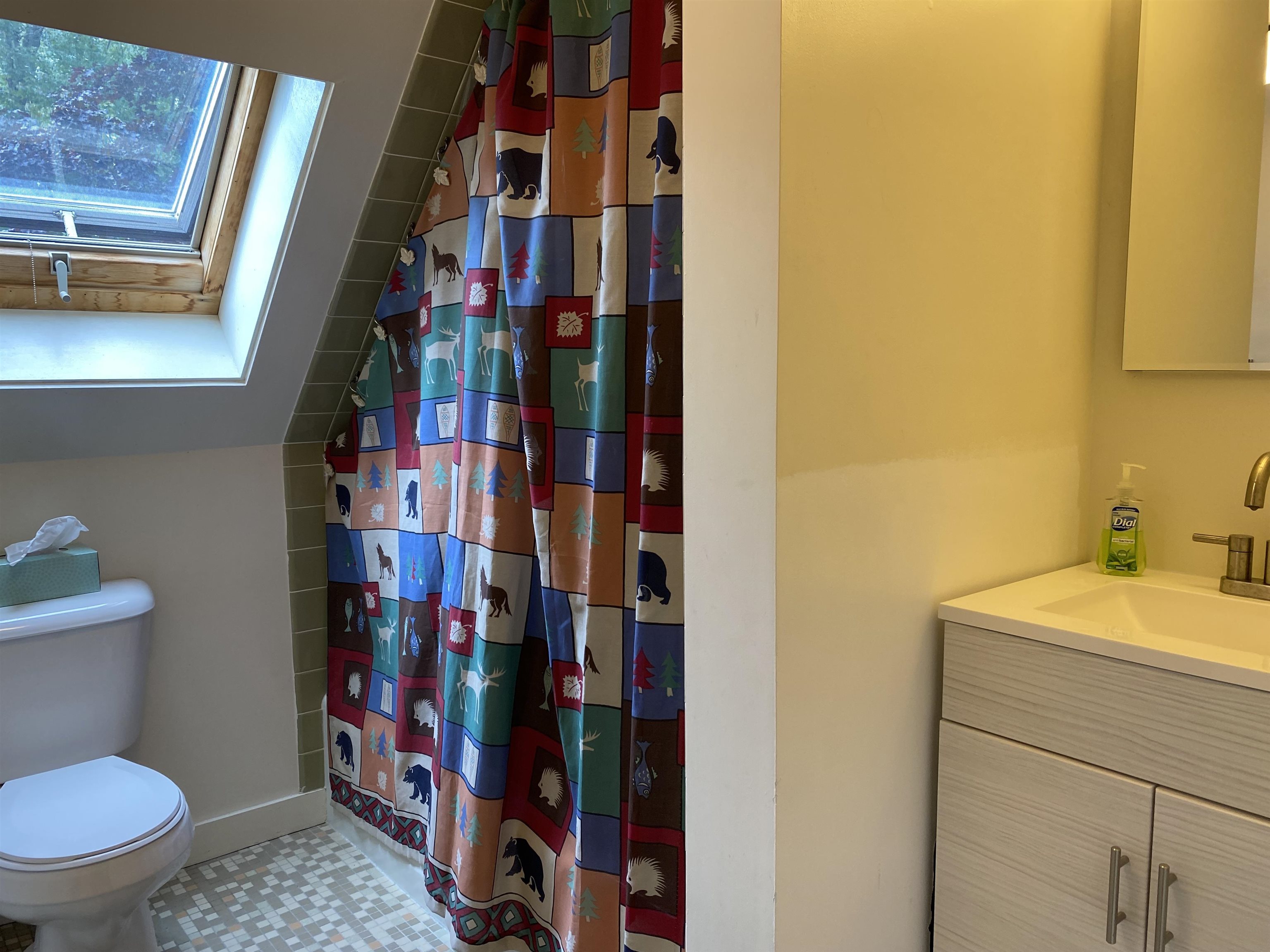 34 Davos Way Property Photo 11