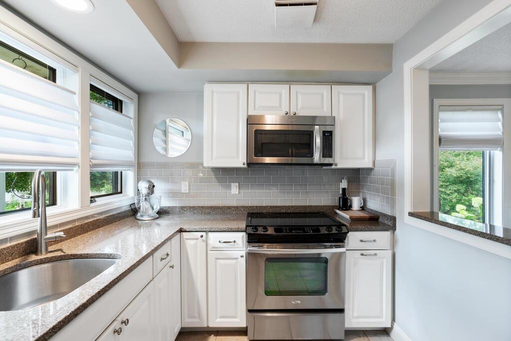 65 Victoria Street Property Photo 8