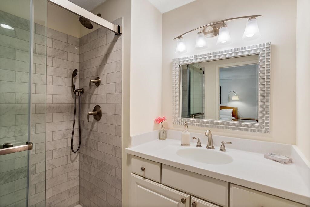 65 Victoria Street Property Photo 21